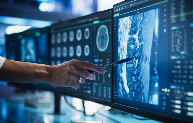 Γιατί-αυξάνονται-οι-διαγνώσεις-καρκίνου-σε-νεότερες-ηλικίες;-–-Τι-λένε-οι-επιστήμονες