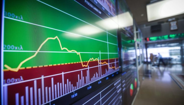 «Τυφώνας»-συμφωνιών-αξίας-27-δισ.-ευρώ-στις-Εισηγμένες