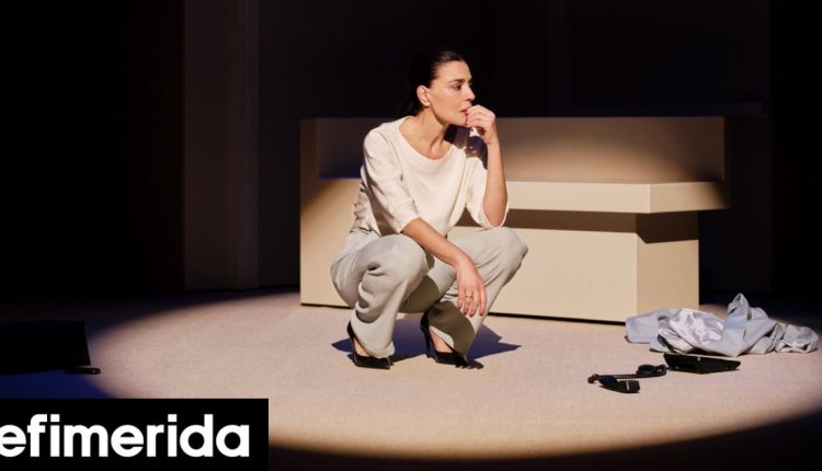 Βραβεία-Θεάτρου-της-Ένωσης-Κριτικών:-Οι-παραστάσεις-που-ξεχώρισαν,-όλοι-οι-υποψήφιοι-[λίστα]