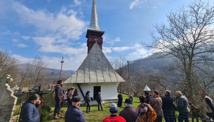 Ρουμανία:-Μια-ιστορική-ξύλινη-εκκλησία-στα-Όρη-Απουσένι-θα-αναστηλωθεί