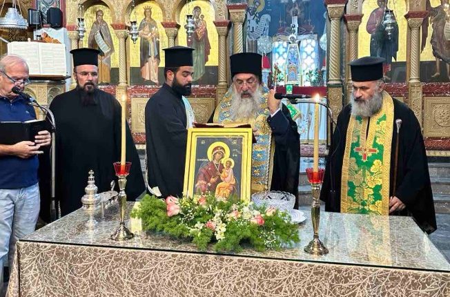 Αγιασμό-για-την-έναρξη-της-νέας-περιόδου-της-Σχολής-Γονέων-τέλεσε-ο-Αρχιεπίσκοπος-Κρήτης