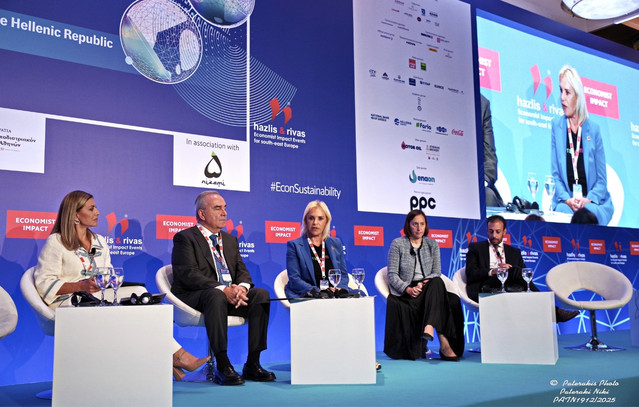 Η-Ιουλία-Τσέτη-στο-9ο-sustainability-summit-του-economist