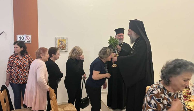 Αγιασμό-για-την-έναρξη-του-Κύκλου-Μελέτης-Αγίας-Γραφής-της-Ενορίας-Περάματος-τέλεσε-ο-Μητροπολίτης-Ρεθύμνης