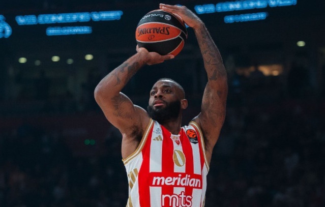 euroleague:-Ο-Ερυθρός-Αστέρας-πάτησε-τη-Ρεάλ-Μαδρίτης-και-πετάει-με-Ομπράντοβιτς