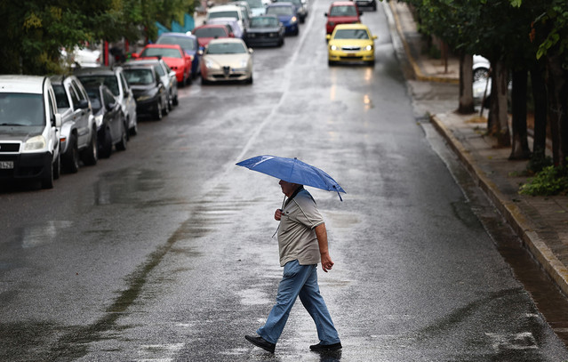 Άστατος-καιρός-σε-όλη-τη-χώρα:-Βροχές-και-τοπικές-καταιγίδες-τις-επόμενες-μέρες-–-Νεφώσεις-και-πτώση-θερμοκρασίας-στα-νότια