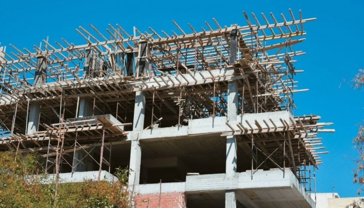 Σε-σύγκρουση-κυβέρνηση-και-δήμοι-για-τις-πολεοδομίες