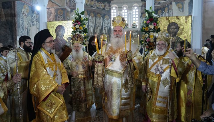 Με-λαμπρότητα-η-χειροτονία-του-Επισκόπου-Δομενίκου-Αθηναγόρα-στη-Βέροια-(ΦΩΤΟ)