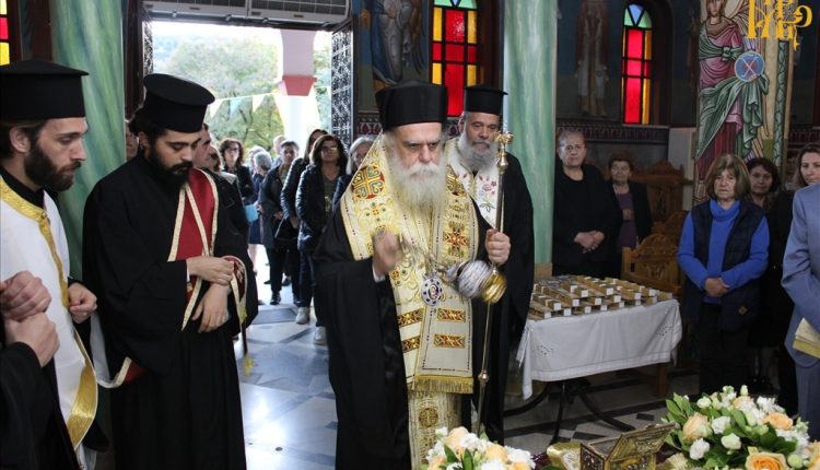 Άρτα:-εορτασμός-Παναγίας-Εσφαγμένης-και-υποδοχή-Λειψάνου-Αγίου-Θεράποντος