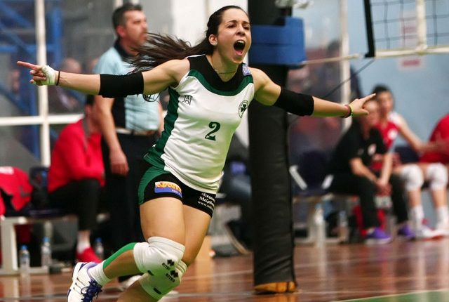 Η-πιο-μεγάλη-νίκη-της-Πέννυς-Ρόγκα:-Η-βολεϊμπολίστρια-του-Παναθηναϊκού,-από-τη-διάγνωση-στη-θραμβευτική-επιστροφή