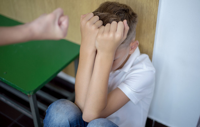 Πάτρα:-Ανήλικοι-επιτέθηκαν-και-ξυλοκόπησαν-άγρια-συνομήλικό-τους