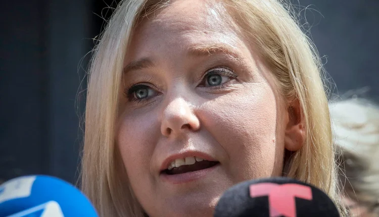 «Γνωστός-πρωθυπουργός-με-βίασε-πιο-άγρια-από-οποιονδήποτε-άλλο»