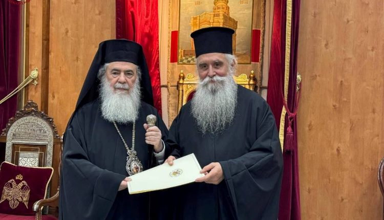 Νέα-σελίδα-για-τη-Μονή-Σινά:-Συνάντηση-Πατριάρχη-Ιεροσολύμων-Θεοφίλου-και-Αρχιεπισκόπου-Σινά-Συμεών,-μια-ημέρα-μετά-τη-χειροτονία