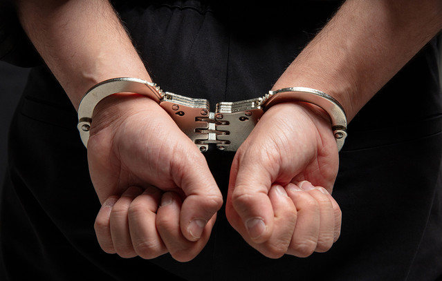 Επί-πέντε-χρόνια-πετούσε-μπάζα-σε-χωράφι-Δύο-συλλήψεις-στη-Χαλκιδική