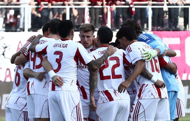 Ολυμπιακός:-Η-φανέλα-με-την-οποία-θα-αντιμετωπίσει-τη-Μπαρτσελόνα