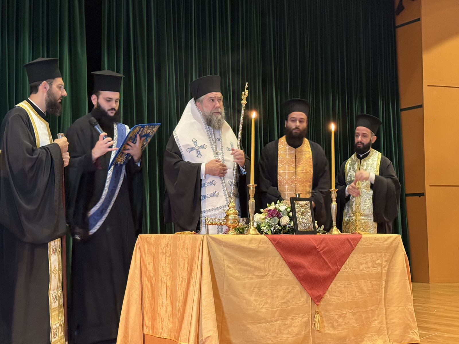 Σερρών-Θεολόγος:-«Σήμερα-ο-κόσμος-έχει-ανάγκη,-πρωτίστως,-από-ισορροπημένους-ανθρώπους-με-καθαρή-ψυχή-και-λόγο»