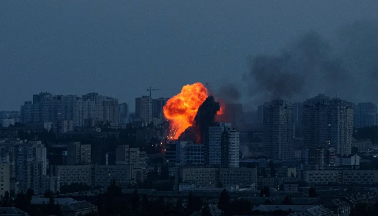 Τρεις-τραυματίες-στη-Χερσώνα-από-ρωσικές-επιθέσεις-με-drones