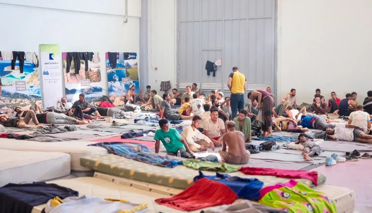 Αυστηροποιείται-η-πολιτική-ασύλου-για-τους-μετανάστες