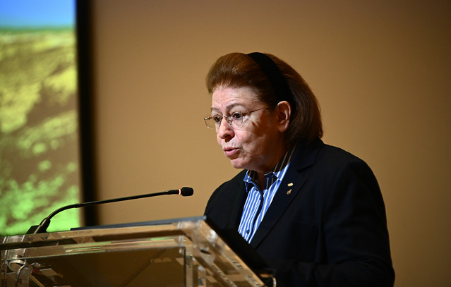 Μενδώνη-για-Σαββόπουλο:-Μας-διαμόρφωσε-με-τα-τραγούδια-του-–-Προσωπικά-αποχαιρετώ-έναν-πολύτιμο-φίλο