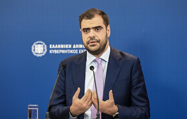 Μαρινάκης-για-Διονύση-Σαββόπουλο:-Σπουδαίος-καλλιτέχνης-και-ενεργός-πολίτης