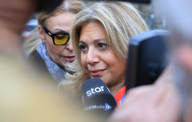 Καρυστιανού:-Βεβαίως,-θα-πάμε-στο-Σύνταγμα-αν-χρειαστεί-να-διαμαρτυρηθούμε-–-Ας-έρθουν-τα-ΜΑΤ-να-μας-συλλάβουν