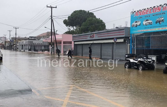 Στο-έλεος-της-κακοκαιρίας-η-Ζάκυνθος:-Έριξε-πάνω-από-60-χιλιοστά-βροχής-–-«Ποτάμια»-οι-δρόμοι,-εγκλωβίστηκε-κόσμος