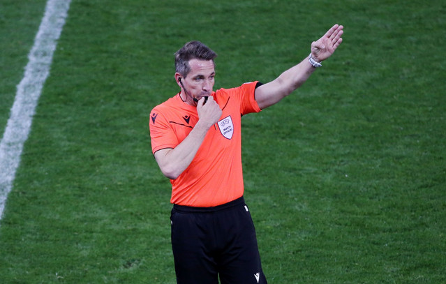 Ολυμπιακός-–-ΑΕΚ:-Ο-Γερμανός-Στίλερ-διαιτητής-στο-ντέρμπι-της-stoiximan-super-league