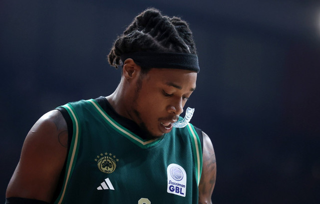 Παναθηναϊκός:-Χωρίς-Χολμς-στη-Μπολόνια-για-το-ματς-με-τη-Βίρτους