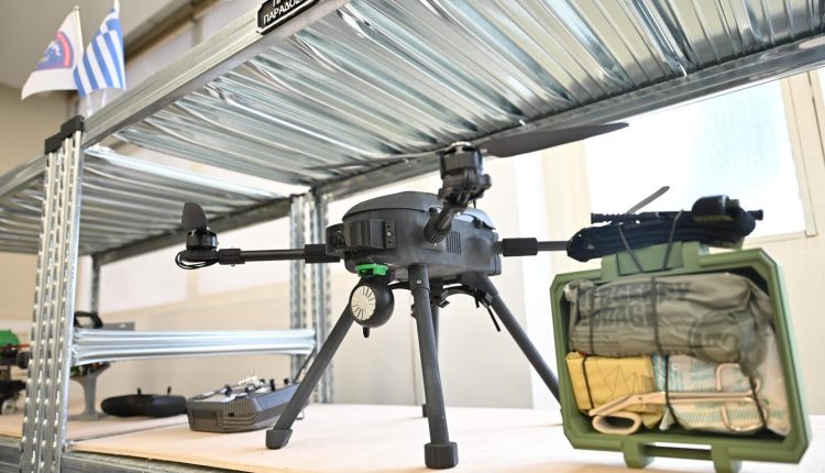 Δένδιας:-«Άλμα»-των-ελληνικών-Ενόπλων-Δυνάμεων-το-εργοστάσιο-παραγωγής-drones