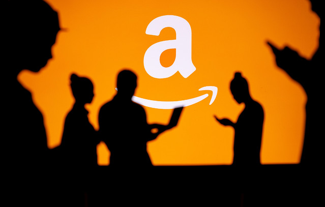 Η-amazon-σχεδιάζει-να-αντικαταστήσει-600.000-εργαζόμενους-με-ρομπότ