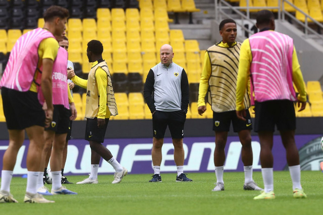 conference-league:-Αντίδραση-και-νίκη-με-Αμπερντίν-θέλει-η-ΑΕΚ