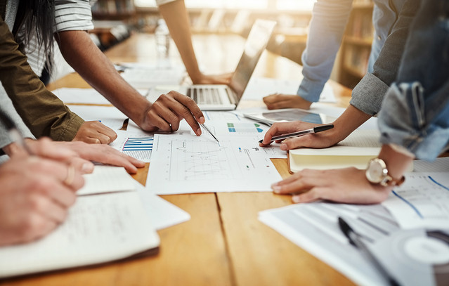 Έρευνα-ΕΛΣΤΑΤ:-Πόσο-καλά-προετοιμασμένοι-αισθάνονται-οι-νέοι-για-την-αγορά-εργασίας;