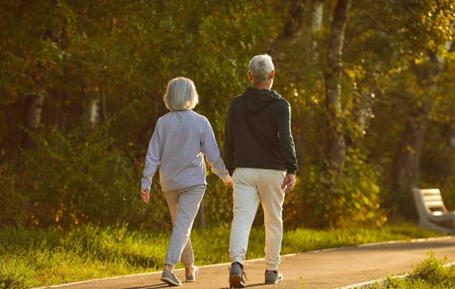Περπάτημα:-Είναι-αρκετό-για-να-σας-σώσει-από-την-καθιστική-ζωή;