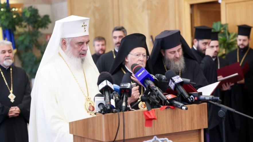 Η-δήλωση-του-Πατριάρχη-Δανιήλ-κατά-την-άφιξη-του-Οικουμενικού-Πατριάρχη-στη-Ρουμανία