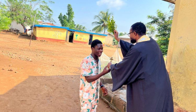 Ιεραποστολή-στην-Ιερά-Μητρόπολη-Άκκρας-–-Επισκέψεις-σε-ενορίες-και-εκπαιδευτικά-ιδρύματα