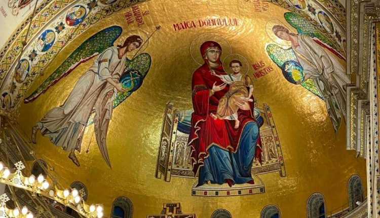 Αυτός-είναι-ο-Καθεδρικός-Ναός-στο-Βουκουρέστι-που-θα-καθαγιαστεί-την-Κυριακή-(ΦΩΤΟ)