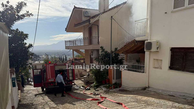 Πυρκαγιά-με-έναν-νεκρό-στη-Λαμία,-μετά-από-πυρκαγιά