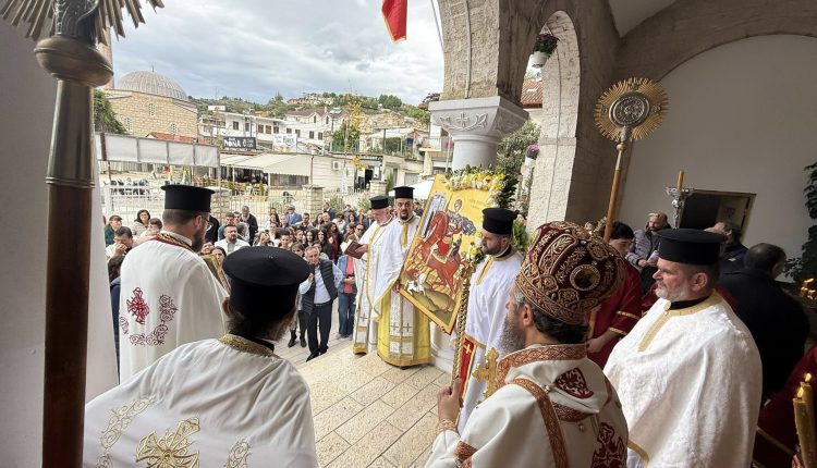 Πανηγύρισε-ο-Μητροπολιτικός-Ναός-Βερατίου