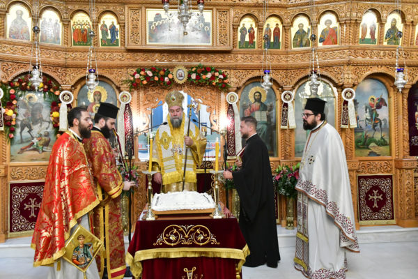 Σερρών-Θεολόγος:-«Στα-σπίτια-μας-η-ελληνική-Σημαία,-στις-καρδιές-μας-πάντοτε-η-Πατρίδα!»