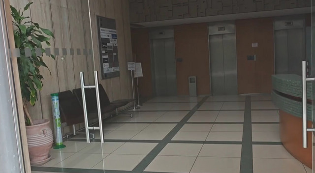 Καπνοί-στο-υπόγειο-πάρκινγκ-του-Πύργου-Αθηνών-στους-Αμπελόκηπους-–-Εκκενώθηκε-το-κτίριο