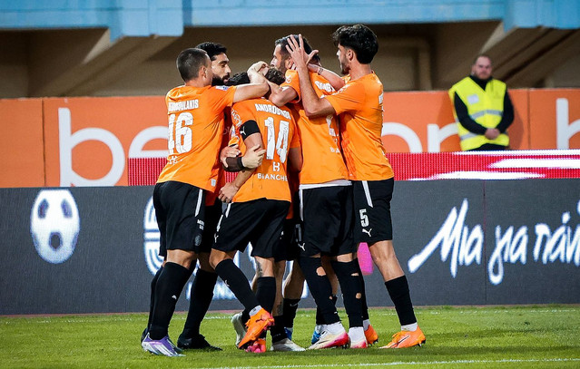 Κύπελλο-Ελλάδας:-ΟΦΗ-–-Ηρακλής-3-1:-Με-ανατροπή-στην-κορυφή-οι-Κρητικοί