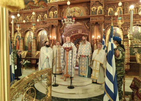 Από-την-πανηγυρική-δοξολογία-της-28ης-Οκτωβρίου,-στον-Άγιο-Ελευθέριο-Αχαρνών!