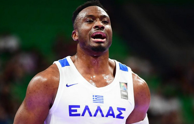 Θανάσης-Αντετοκούνμπο:-«Είναι-ευλογία-να-αγωνίζομαι-στην-ίδια-ομάδα-με-τα-αδέρφια-μου»