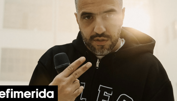 o-ΛΕΞ-στο-Καπνεργοστάσιο-για-τη-«Σπασμένη-Φλέβα»-του-Οικονομίδη-Αγάπησέ-με-λίγο,-δεν-με-νοιάζει-αν-το-αξίζω