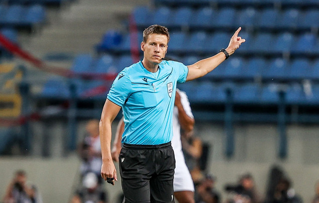 stoiximan-super-league:-Ο-Γερμανός-Ζίμπερτ-σφυρίζει-στο-Ολυμπιακός-–-Άρης