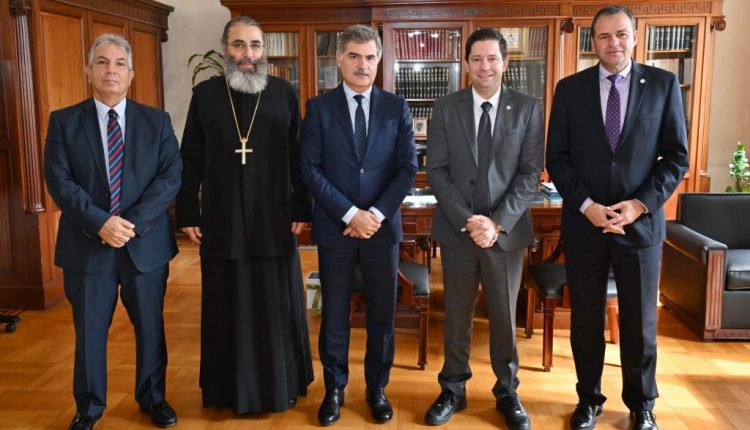 Επίσκεψη-αντιπροσωπείας-του-Πανεπιστημίου-Μπαλαμάντ-(Λίβανος)-στο-Εθνικό-και-Καποδιστριακό-Πανεπιστήμιο-Αθηνών