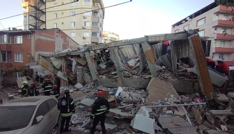 Τουρκία:-Κατέρρευσε-εξαώροφο-κτίριο-στην-πόλη-Γκέμπτζε