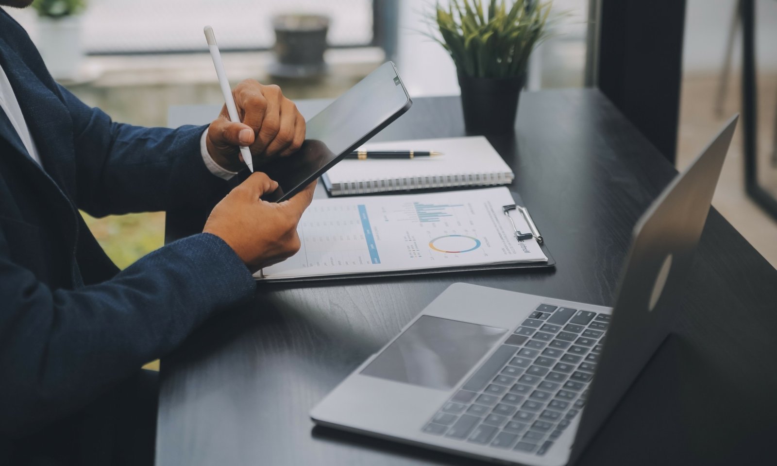 Παγκόσμιο-κύμα-απολύσεων-στις-πολυεθνικές-λόγω-έκρηξης-ai