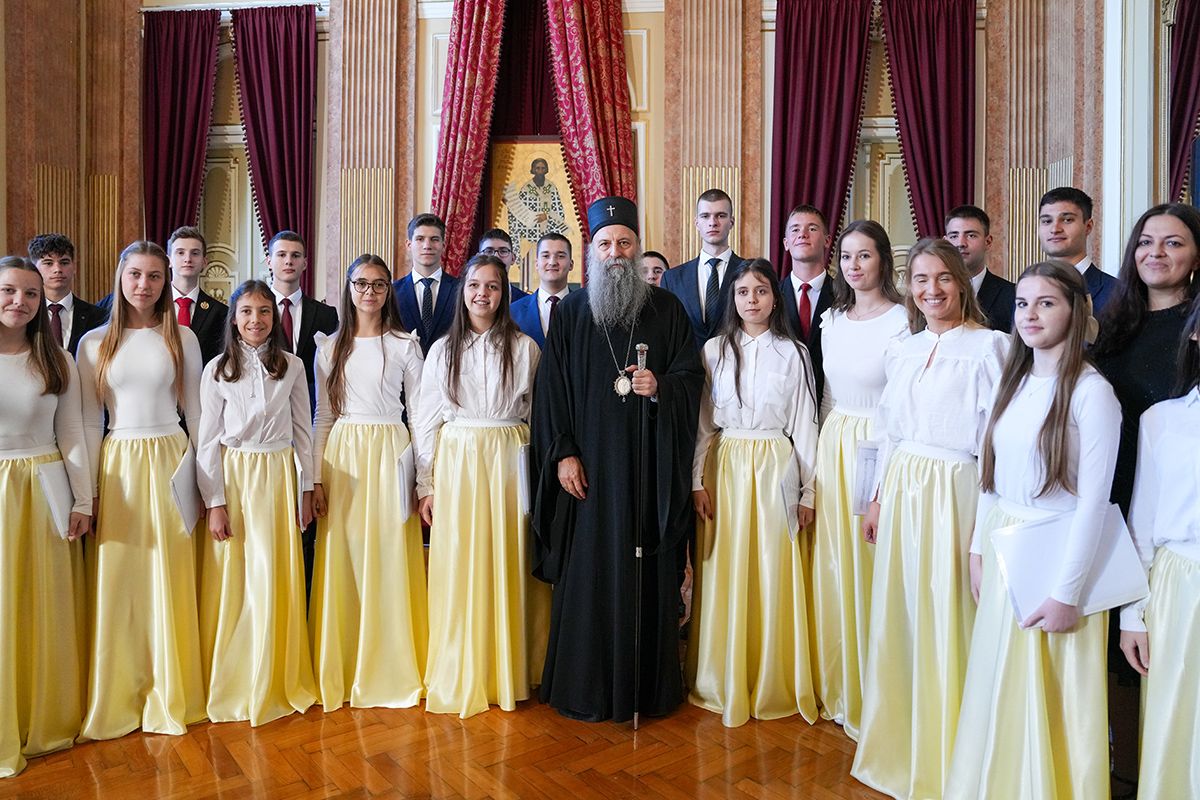 Ο-Πατριάρχης-Πορφύριος-εγκαινίασε-την-έκθεση-«Έγγραφα-της-Σερβικής-Σιών»