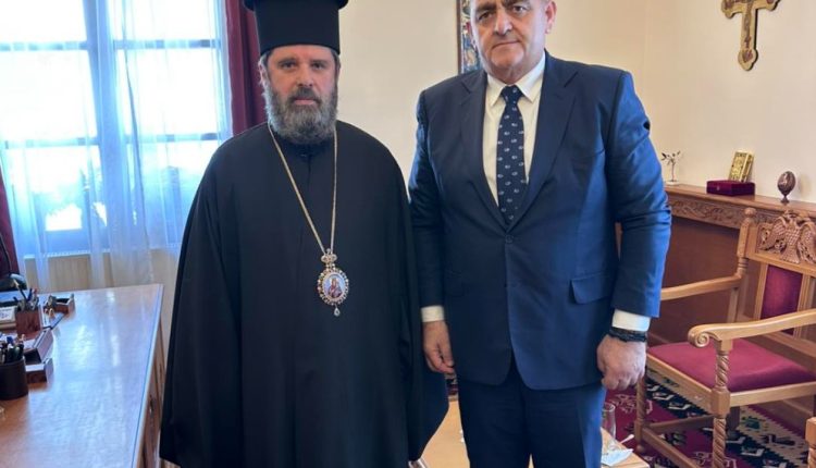 Συνάντηση-Αρχιεπισκόπου-Αλβανίας-με-τον-ευρωβουλευτή-Φρέντη-Μπελέρη