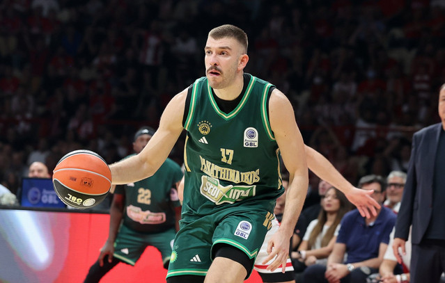 Παναθηναϊκός:-Αμφίβολος-ο-Ρογκαβόπουλος-για-Μονακό,-όλα-ανοιχτά-για-Καλαϊτζάκη